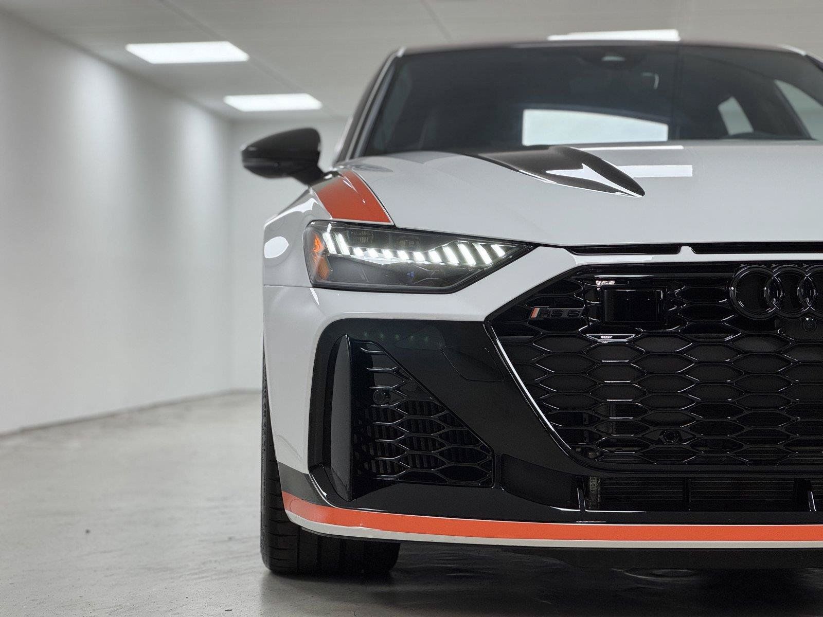 Certified 2025 Audi RS 6 performance AWD/4WD image 46