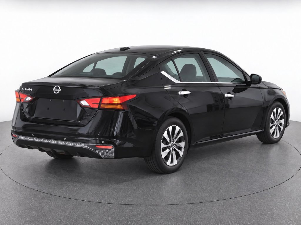 Certified 2025 Nissan Altima 2.5 S FWD image 3