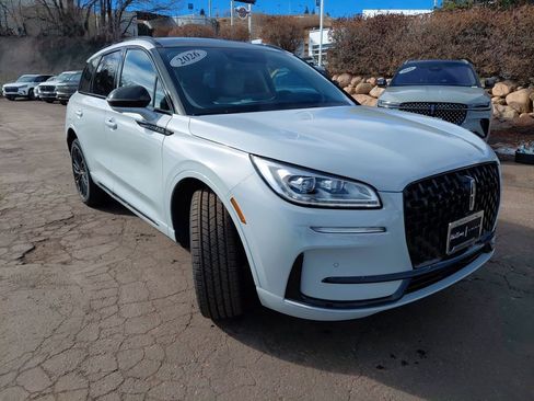 New 2026 Lincoln Corsair Reserve image 1