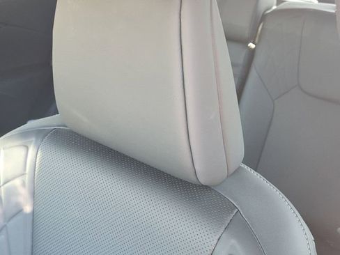 Used 2025 Lexus RX 350 FWD w/ Technology Package image 19