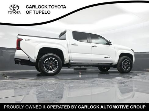 Used 2025 Toyota Tacoma TRD Sport image 31