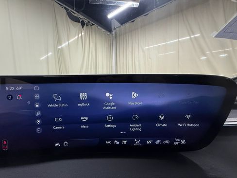 Certified 2025 Buick Enclave Sport Touring image 38