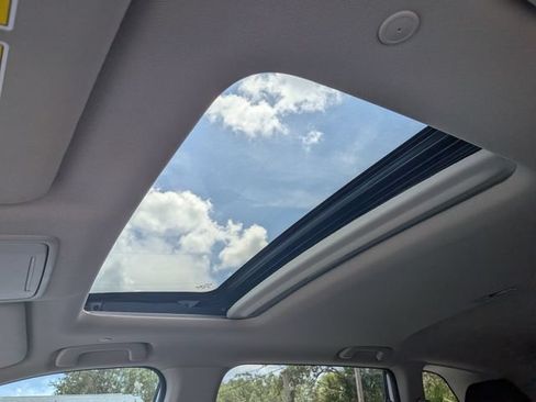 Used 2024 Honda CR-V EX image 18