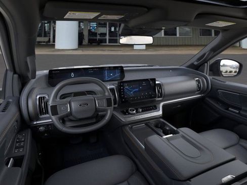 New 2026 Ford Expedition Tremor image 9