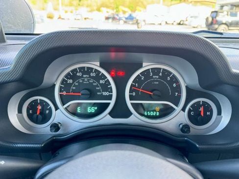 Used 2010 Jeep Wrangler Sport AWD/4WD image 15