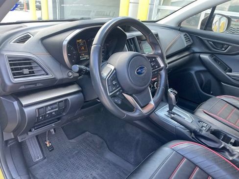 Used 2021 Subaru Crosstrek 2.0i Premium w/ Moonroof Package AWD/4WD image 14