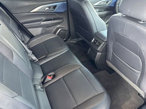 Used 2025 Chevrolet Equinox EV LT w/ Convenience Package image 24