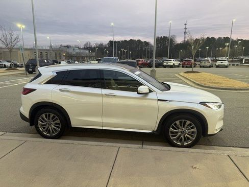 Used 2023 INFINITI QX50 Luxe image 5