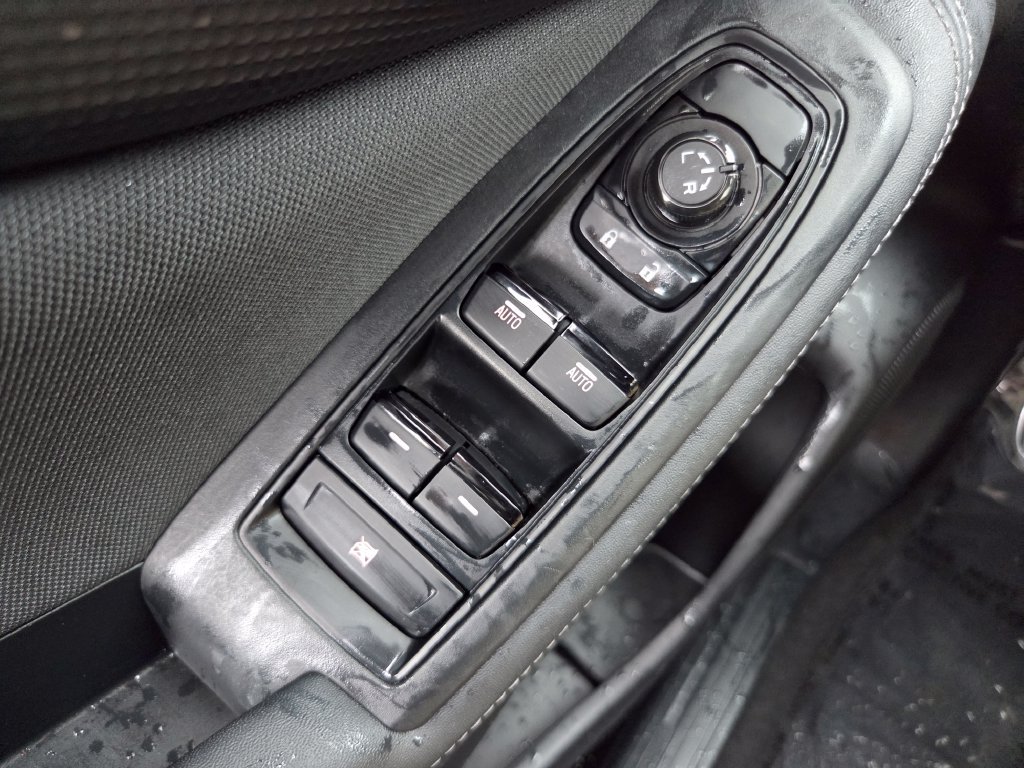 Used 2023 Subaru Forester Premium AWD/4WD image 32