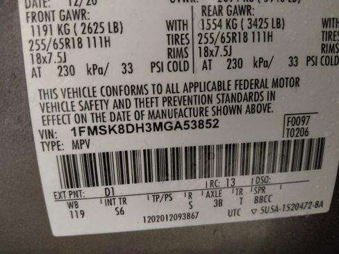 Used 2021 Ford Explorer XLT w/ Equipment Group 202A AWD/4WD image 33