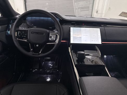 New 2025 Land Rover Range Rover Sport SV Edition Two image 4