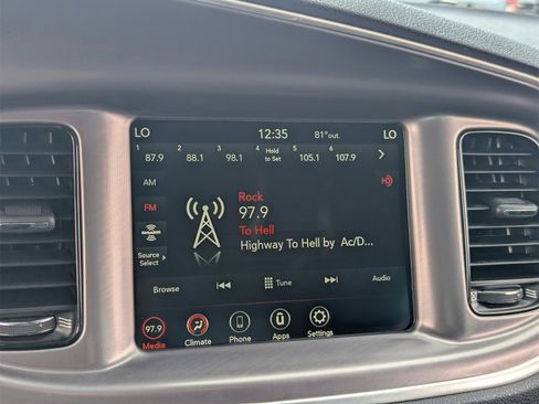 Used 2022 Dodge Charger GT w/ Blacktop Package image 19