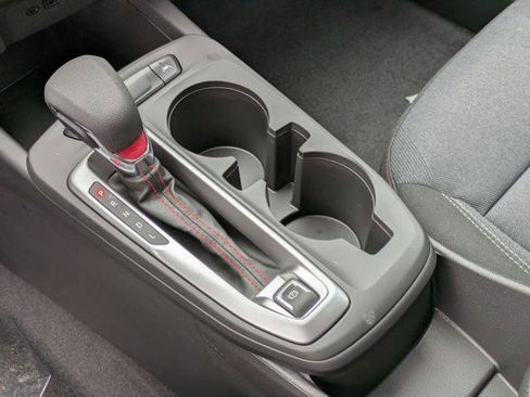 New 2026 Chevrolet Trax RS w/ Sunroof Package image 18