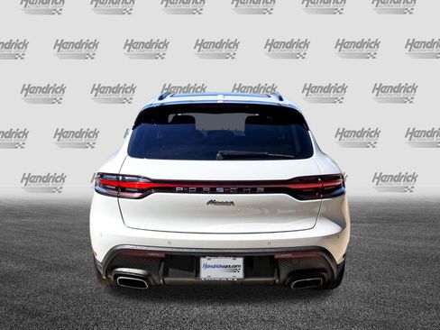 Used 2024 Porsche Macan Turbo AWD/4WD image 9