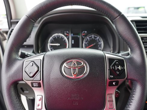 Used 2022 Toyota 4Runner Limited image 24