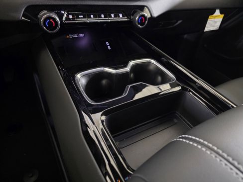 New 2026 Chevrolet Silverado EV LT image 29