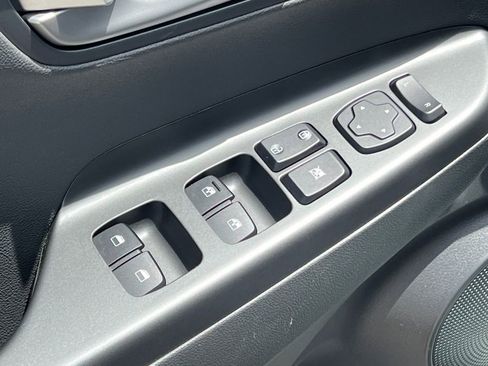 Used 2019 Hyundai Kona Ultimate AWD/4WD image 8
