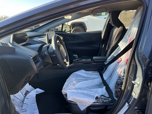 New 2026 Toyota Prius SE image 10
