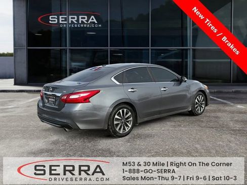 Used 2017 Nissan Altima 2.5 SL image 5