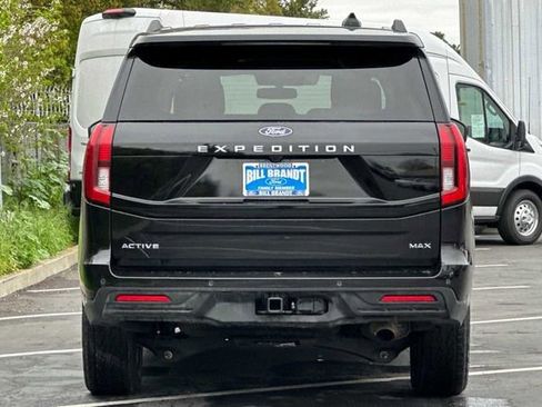Used 2025 Ford Expedition Max Active image 8