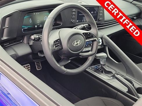 Certified 2025 Hyundai Elantra Sport image 3