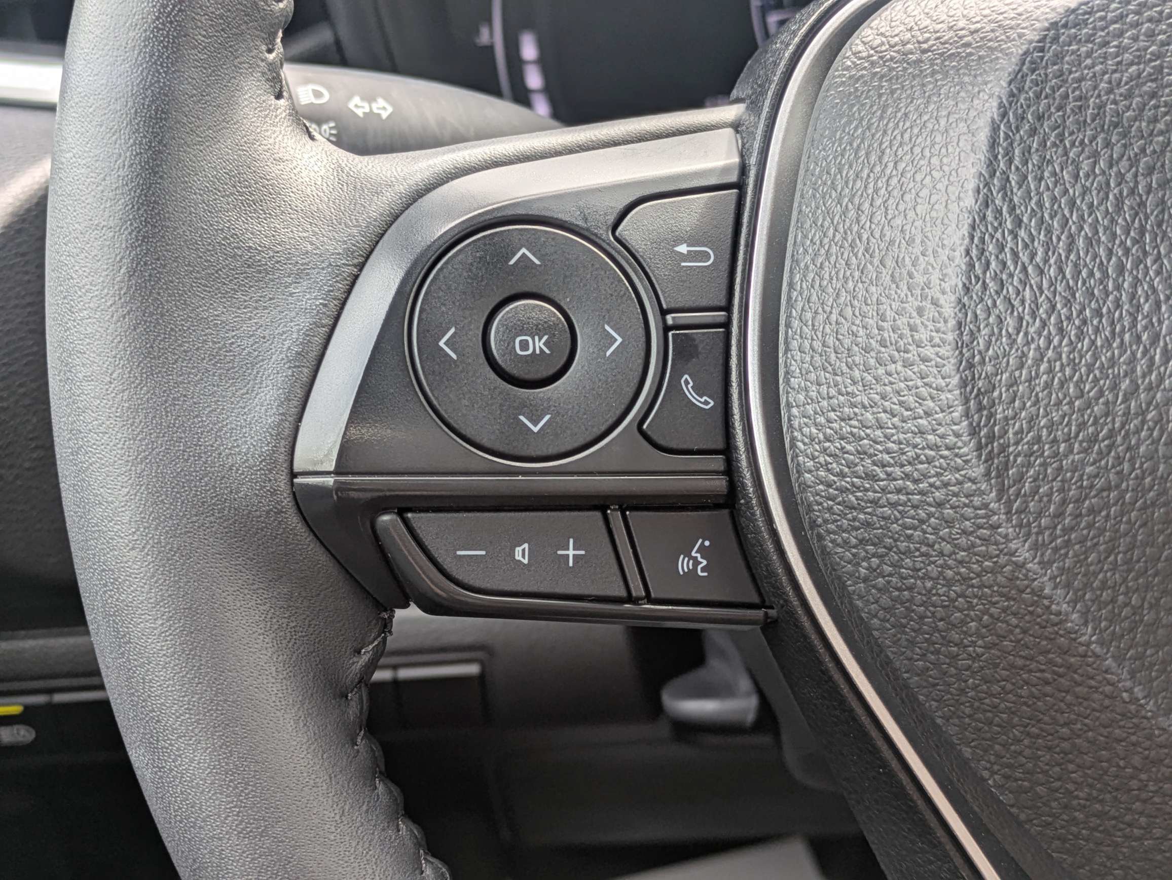 Used 2026 Toyota Corolla SE FWD image 22