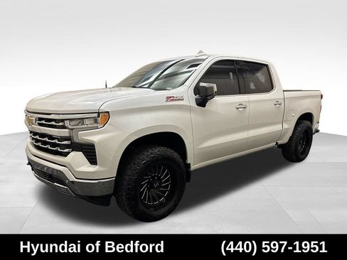 Used 2023 Chevrolet Silverado 1500 LTZ AWD/4WD image 1