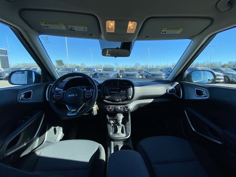 Certified 2023 Kia Soul LX image 22