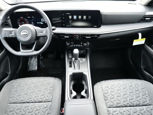 New 2026 Nissan Kicks SV w/ SV Premium Package image 16