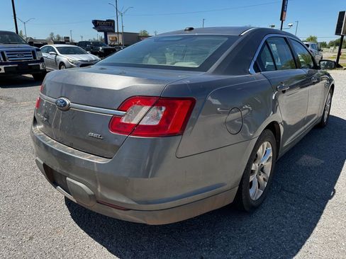 Used 2011 Ford Taurus SEL w/ 201A Rapid Spec Order Code image 3