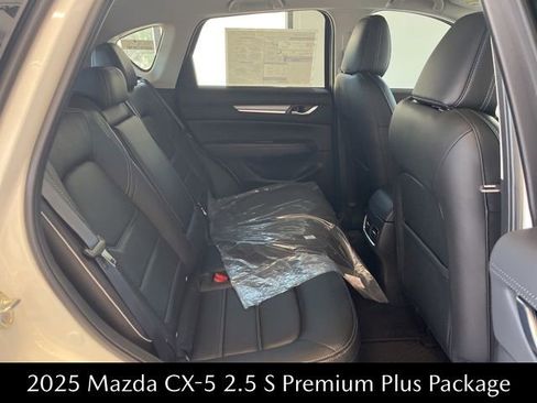 New 2025 MAZDA CX-5 AWD 2.5 S w/ Premium Plus Pkg image 28