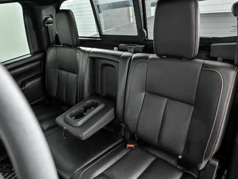 Used 2021 Nissan Titan PRO-4X w/ Pro-4x Convenience Package image 22