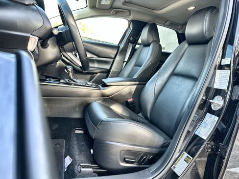 Used 2025 MAZDA CX-30 AWD 2.5 S w/ Preferred Package image 3