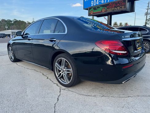 Used 2017 Mercedes-Benz E 300 E300 image 5