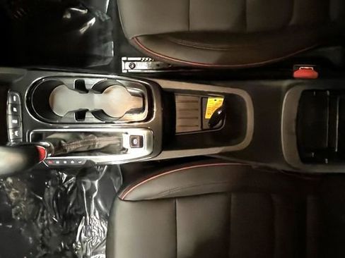 Used 2024 Chevrolet TrailBlazer RS w/ Convenience Package image 14