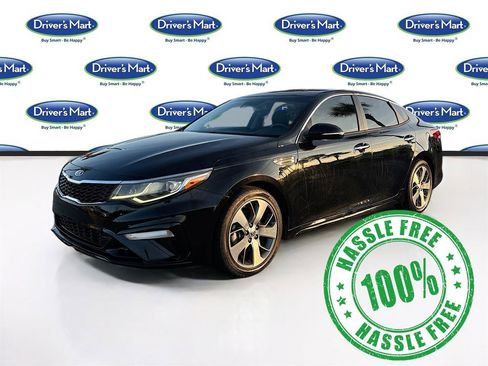 Used 2019 Kia Optima S image 3