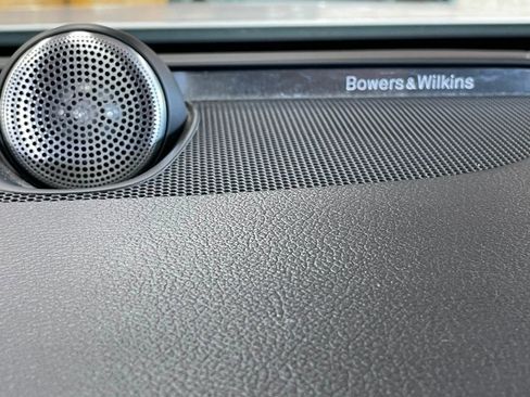 Used 2018 Volvo S90 T6 Inscription w/ Convenience Package image 26