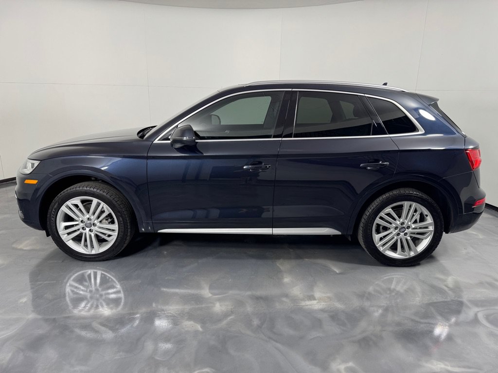 Used 2018 Audi Q5 2.0T Premium Plus w/ Premium Plus Package AWD/4WD image 8
