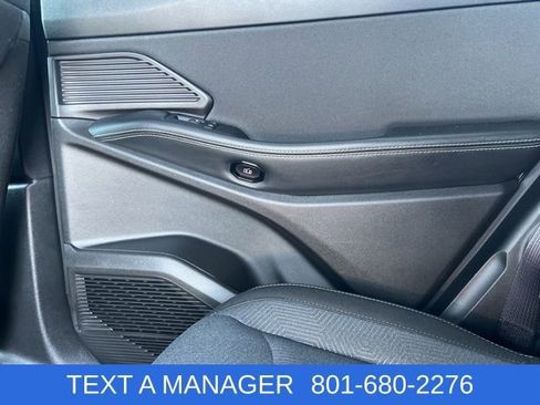 Used 2026 Jeep Cherokee Laredo AWD/4WD image 32