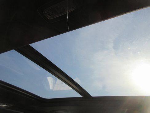 New 2026 GMC Yukon AT4 w/ AT4 Premium Plus Package image 15