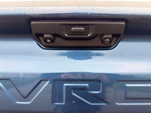 Used 2023 Chevrolet Silverado 1500 Custom image 6