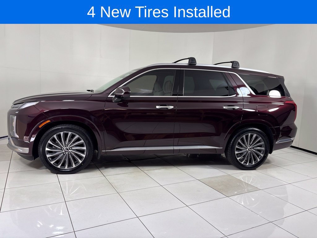 Used 2023 Hyundai Palisade Calligraphy AWD/4WD image 2