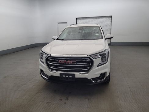 Used 2022 GMC Terrain SLT image 15