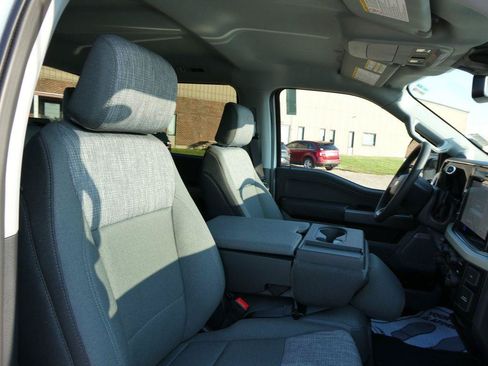New 2026 Ford F250 XLT w/ XLT Premium Package AWD/4WD image 12