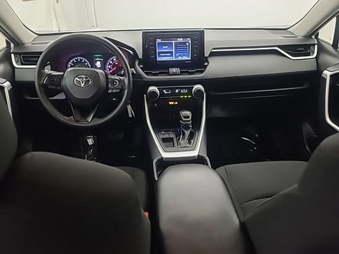Used 2021 Toyota RAV4 LE FWD image 22
