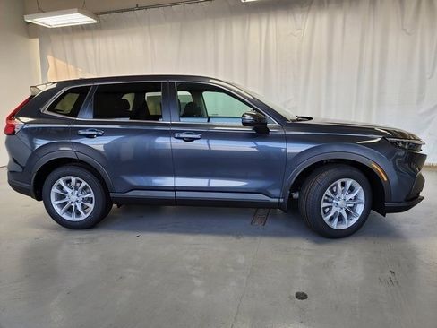 Used 2024 Honda CR-V EX image 3