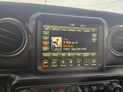 Used 2021 Jeep Wrangler Unlimited Sport w/ Sun And Sound Package AWD/4WD image 5