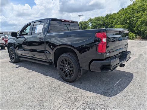 Used 2024 Chevrolet Silverado 1500 High Country w/ Midnight Edition AWD/4WD image 5