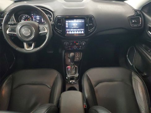 Used 2017 Jeep Compass Limited image 13