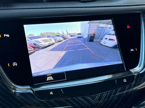 Certified 2025 Cadillac XT6 Premium Luxury image 25